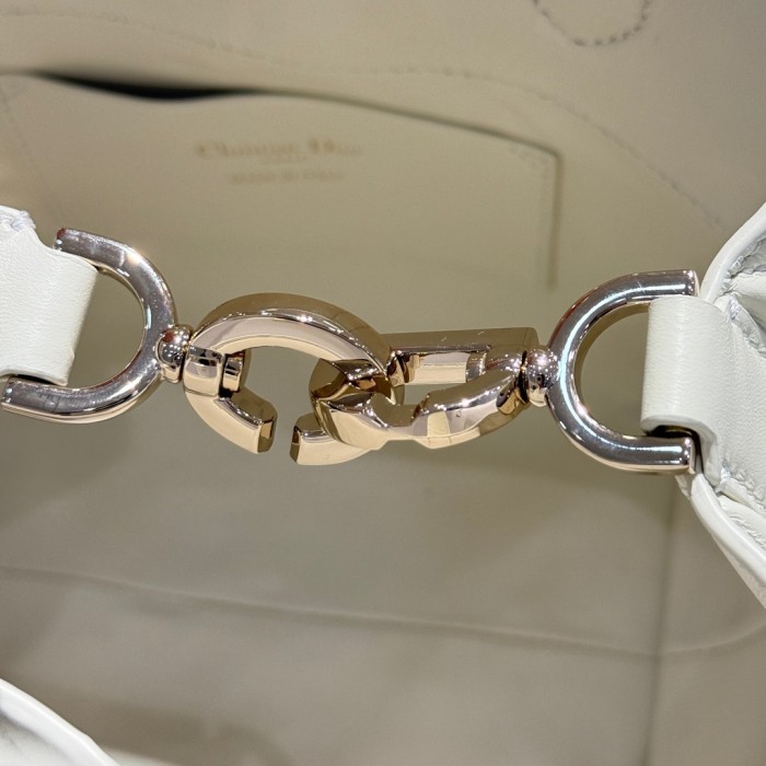Dior Toujours Bag 002 YD009 16cm
