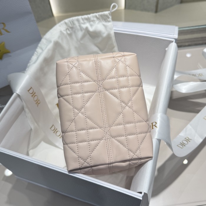 Dior Toujours Bag 002 YD009 16cm