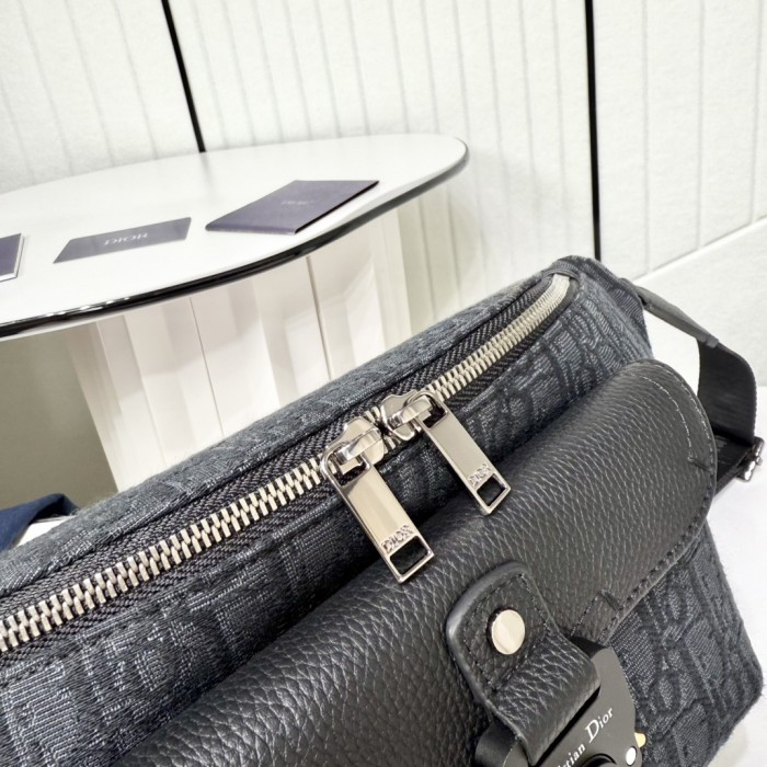 Dior Safari Bumbag 084 YD044 39cm
