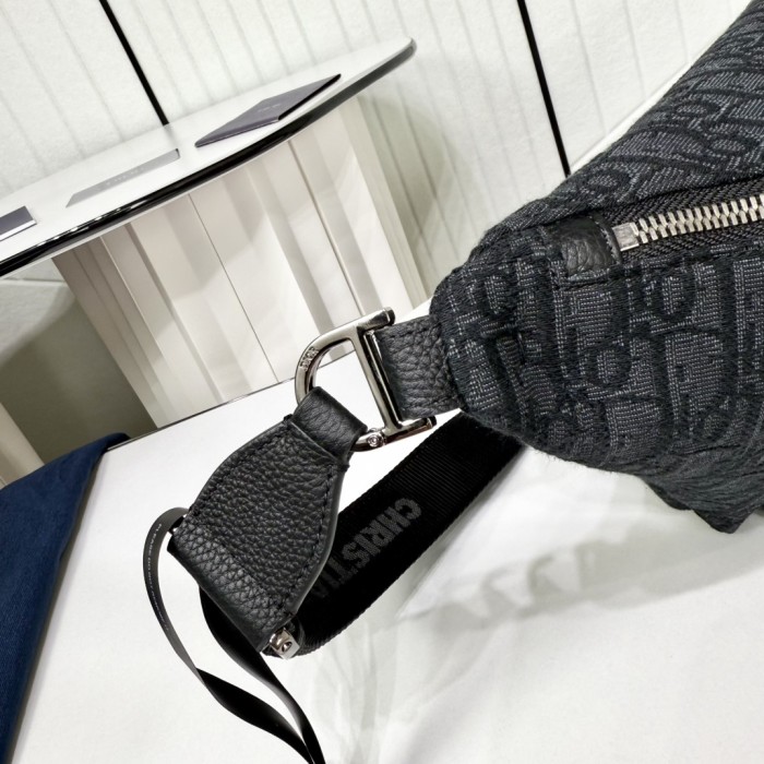 Dior Safari Bumbag 084 YD044 39cm