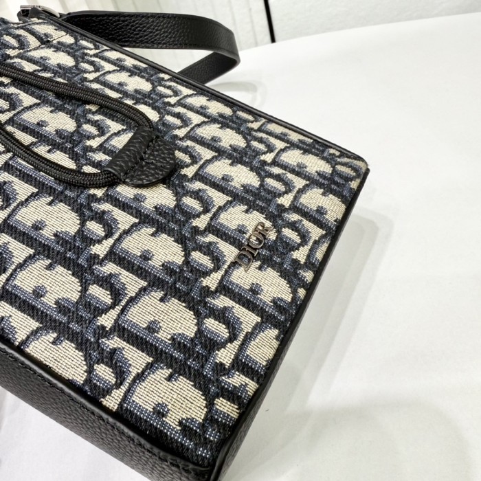 Dior Bucket Bag 594 YD024 13.5cm