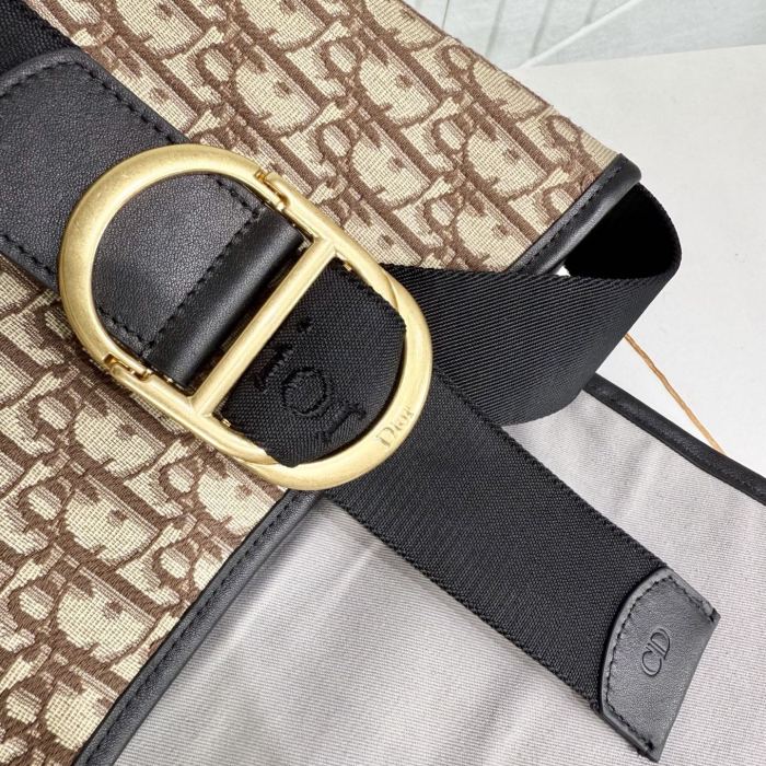 Dior Jett Bag 214 YD015 31cm