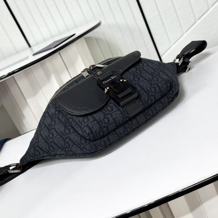 Dior Safari Bumbag 084 YD044 39cm