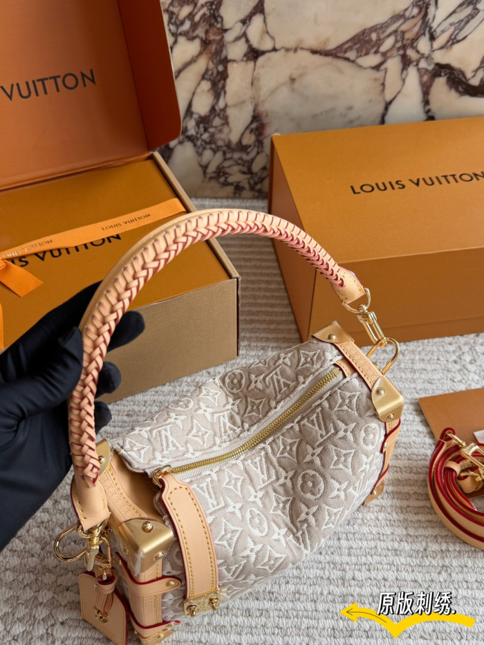 LV Side Trunk Bag 363 DB052 26cm
