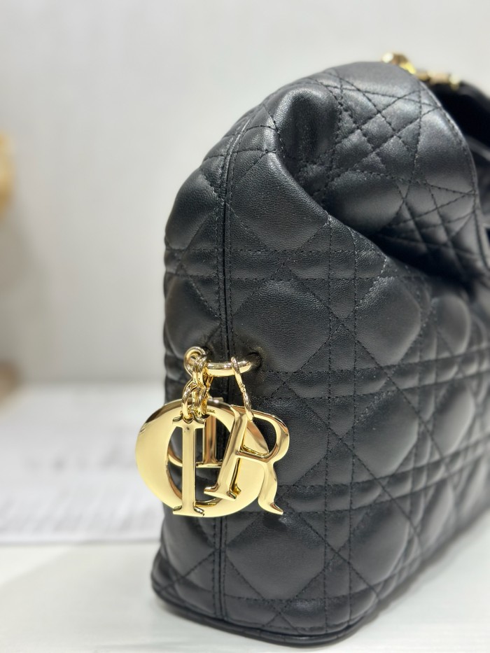 Dior Toujours Hobo Bag 1538 YD057 24cm