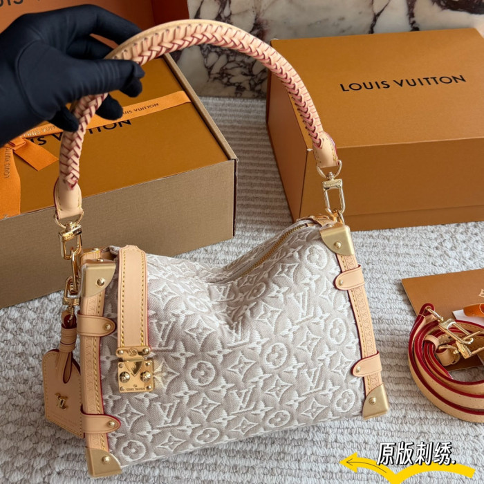 LV Side Trunk Bag 363 DB052 26cm