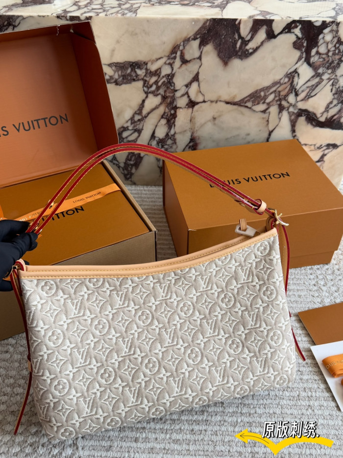 LV Carryall Bag 361 DB022 34cm