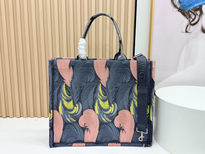 Dior Book Tote 8833 YD004-054 26-41cm