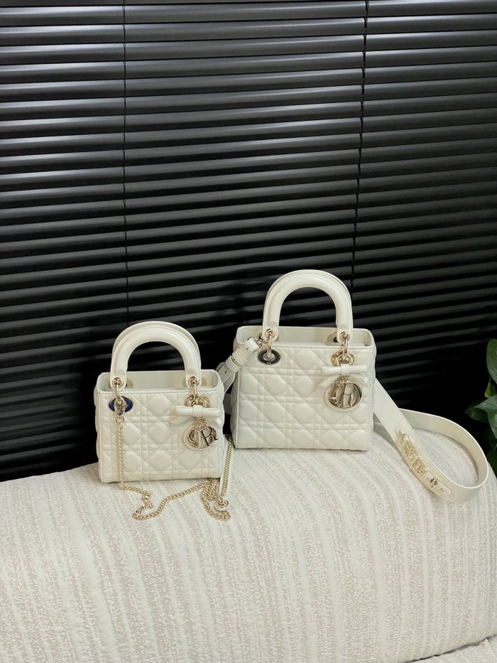 Dior Lady Dior Bag 3310 4123 YD089-0801 17-20cm