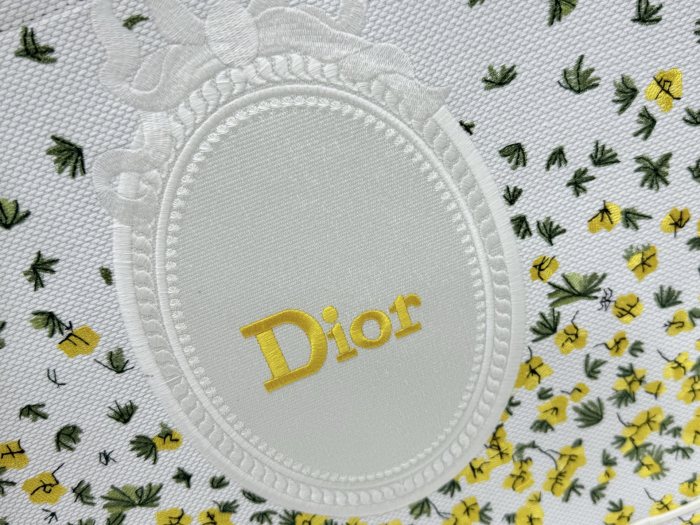 Dior Book Tote 8833 YD004-054 26-41cm