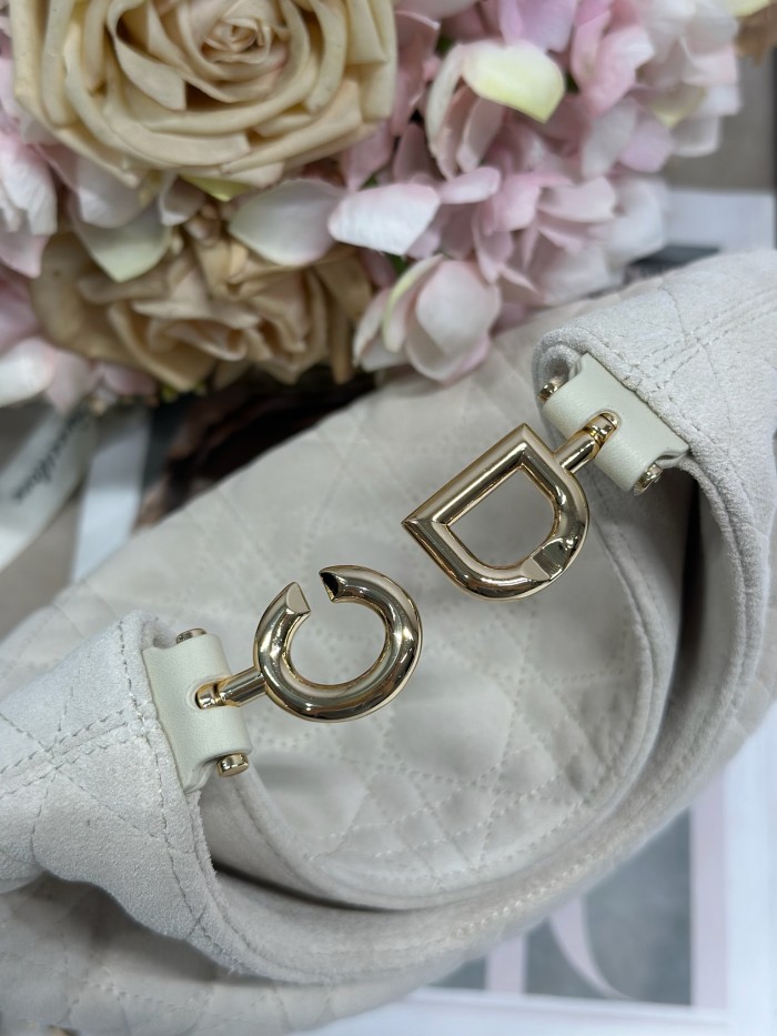 Dior Toujours Hobo Bag 1538 YD037 24cm