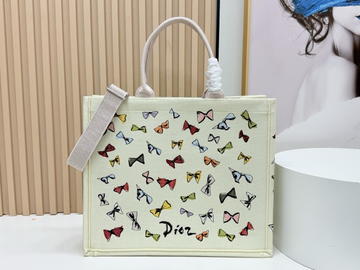 Dior Book Tote 8833 YD004-054 26-41cm
