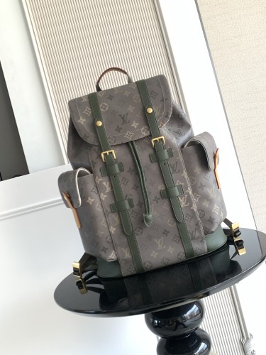LV Christopher Backpack M27080 LG0031 38cm