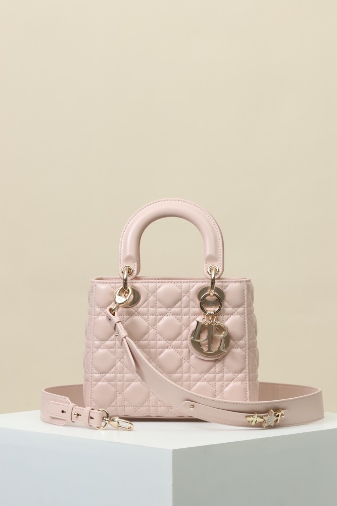 Dior Lady Dior Bag M0539 YD086 20cm