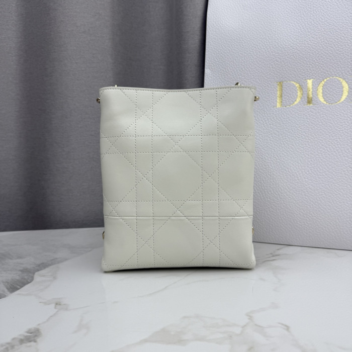 Dior Trianon Bag M0718 YD005 18cm