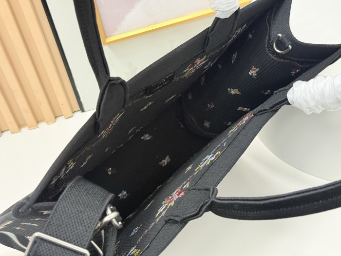 Dior Book Tote 8833 YD004-054 26-41cm