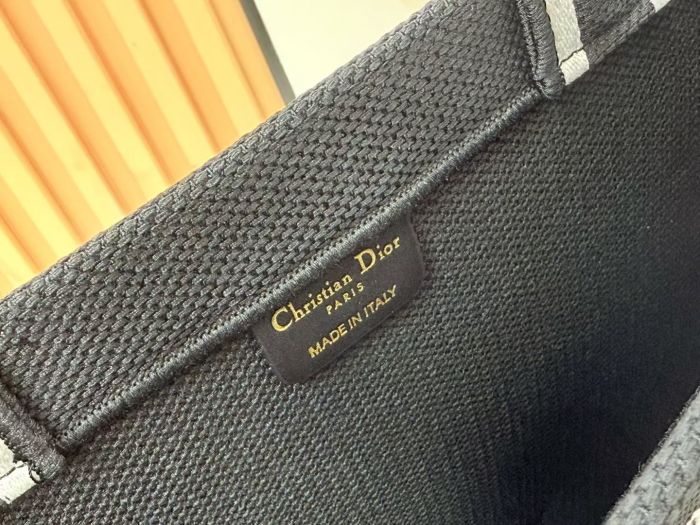 Dior Book Tote 8833 YD004-054 26-41cm