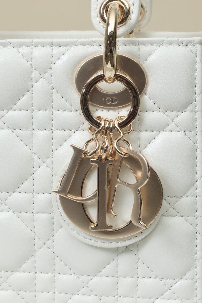Dior Lady Dior Bag M0539 YD086 20cm