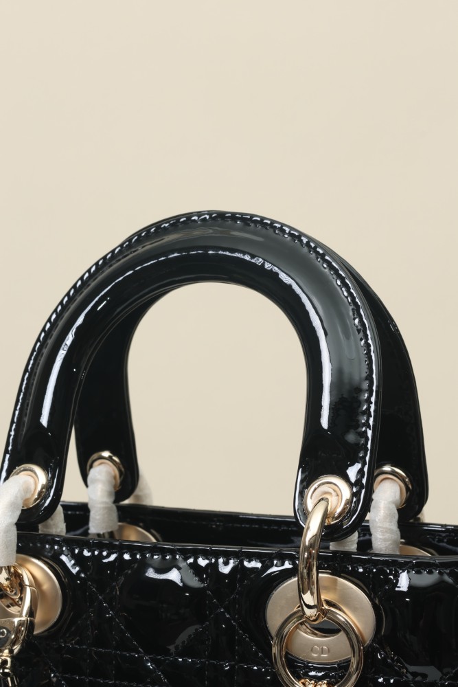 Dior Lady Dior Bag M0531 YD086 20cm