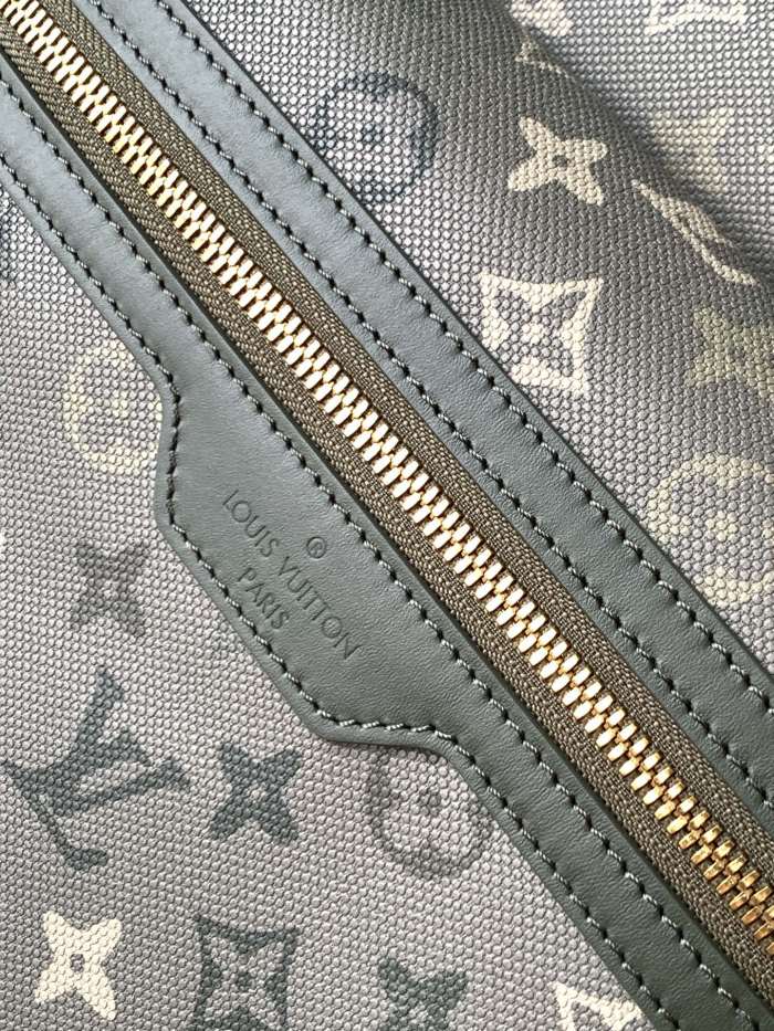 LV Discovery Backpack M29769 LG0021 29cm
