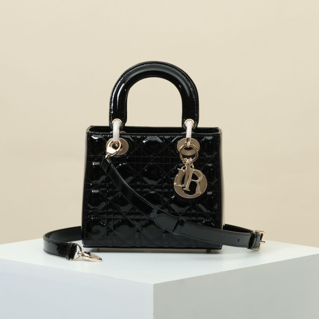 Dior Lady Dior Bag M0531 YD086 20cm