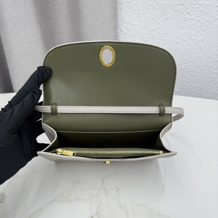 Dior Médaillon Bag S2223 YD005 20.5cm