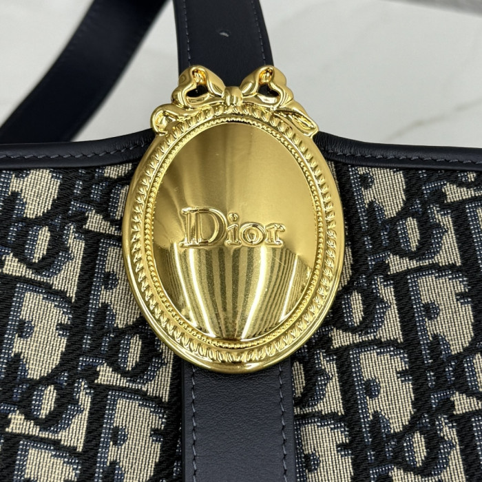 Dior Médaillon Bag M1532 YD006-007 26.5cm