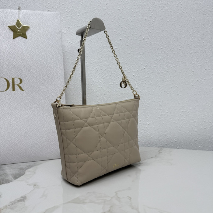 Diorling Mini Bag S2613 YD054 18cm