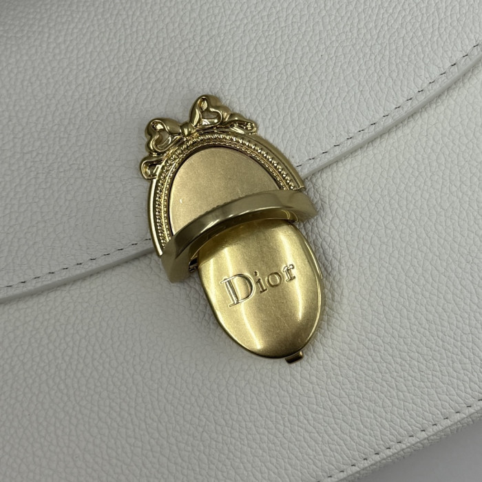 Dior Médaillon Bag M3922 YD055-085 23cm