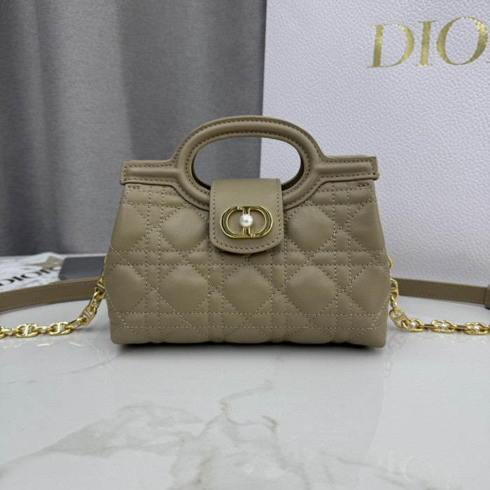 Dior Jolie Top Handle Bag S3123 YD085-036 18.5cm