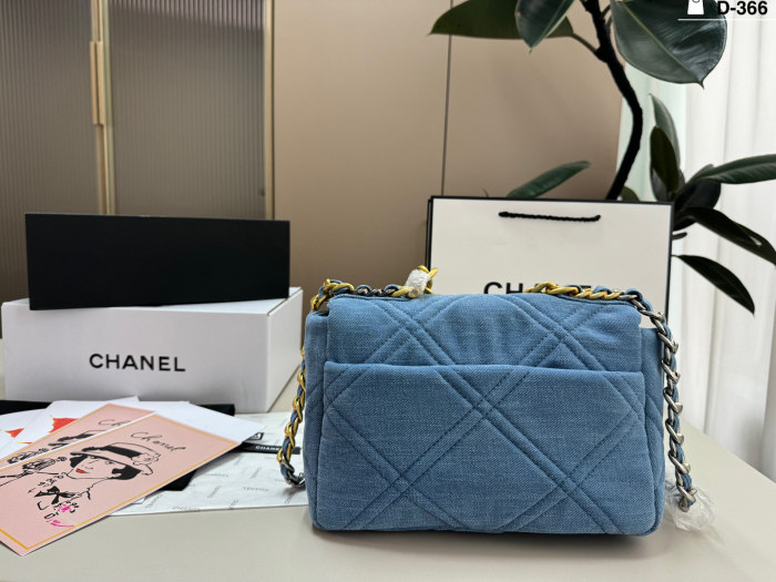 Chanel Shoulder Bag 159 DB071 25cm