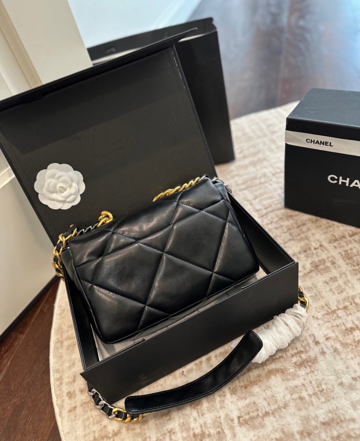Chanel Shoulder Bag 163 DB571 26cm