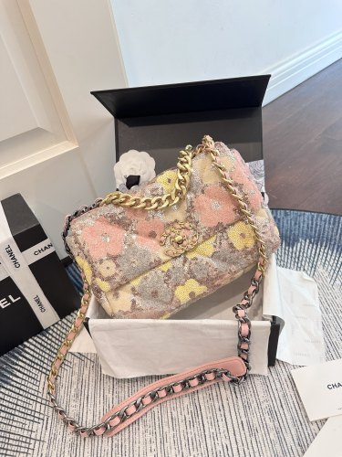 Chanel Shoulder Bag 160 DB571 26cm