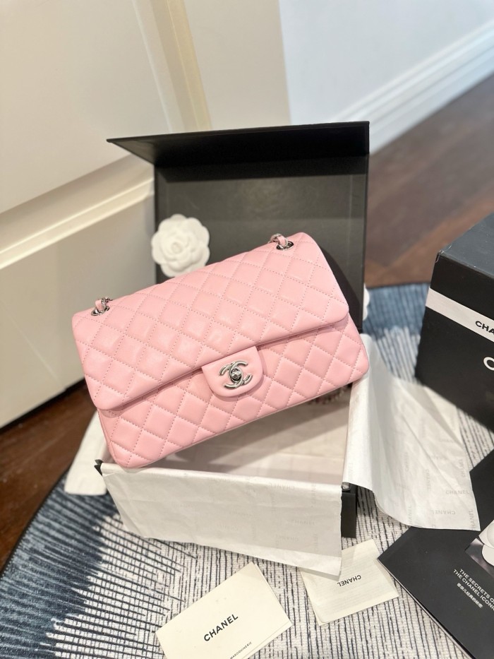 Chanel Classic Flap Bag 1112 DB581 25cm