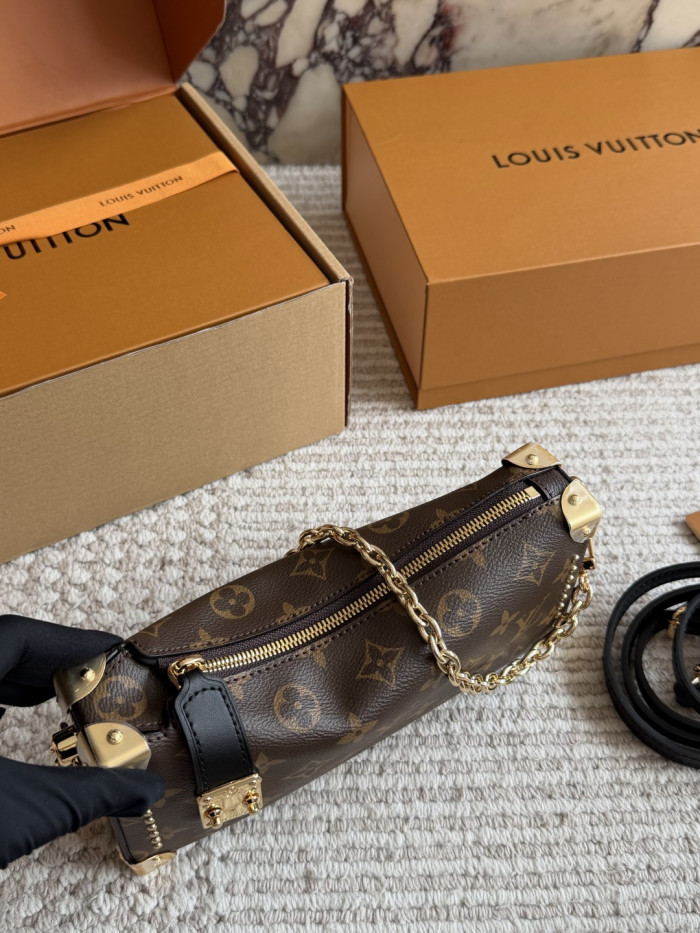 LV Side Trunk Bag 376 DB512 23cm