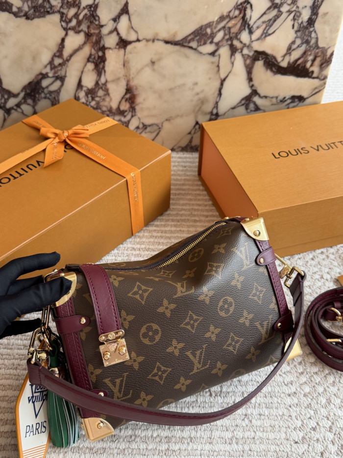 LV Side Trunk Bag 372 DB042 23cm