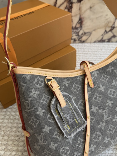 LV Carryall Bag 382 DB532 30cm