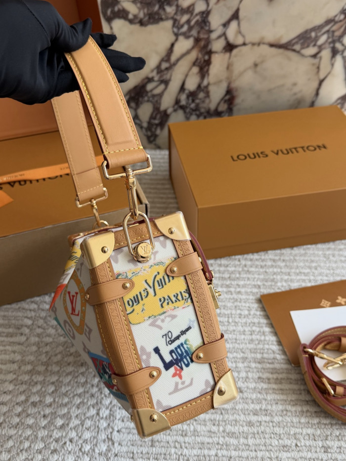 LV Side Trunk Bag 372 DB042 23cm