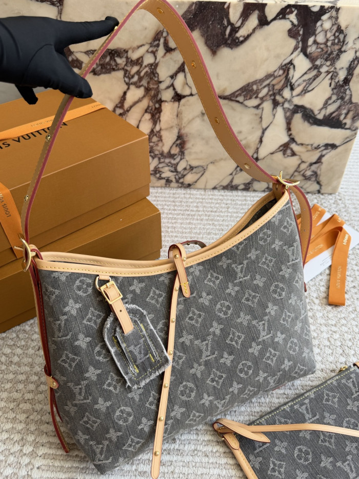 LV Carryall Bag 382 DB532 30cm