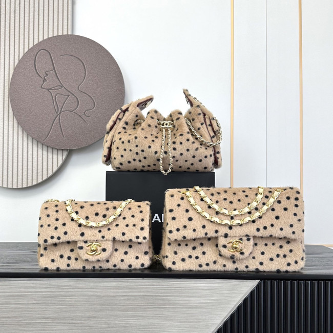 Chanel Shoulder Bag 014 YD008-009 20-25cm