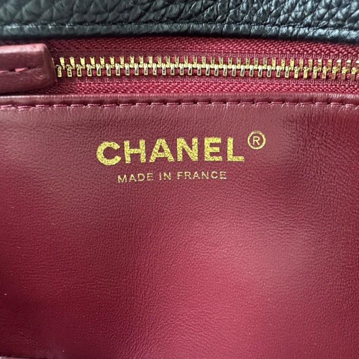 Chanel Shoulder Bag 018 YD086 22cm