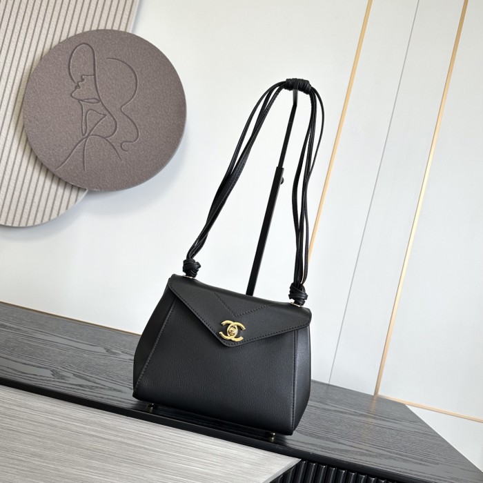 Chanel Shoulder Bag 013 YD058 22cm