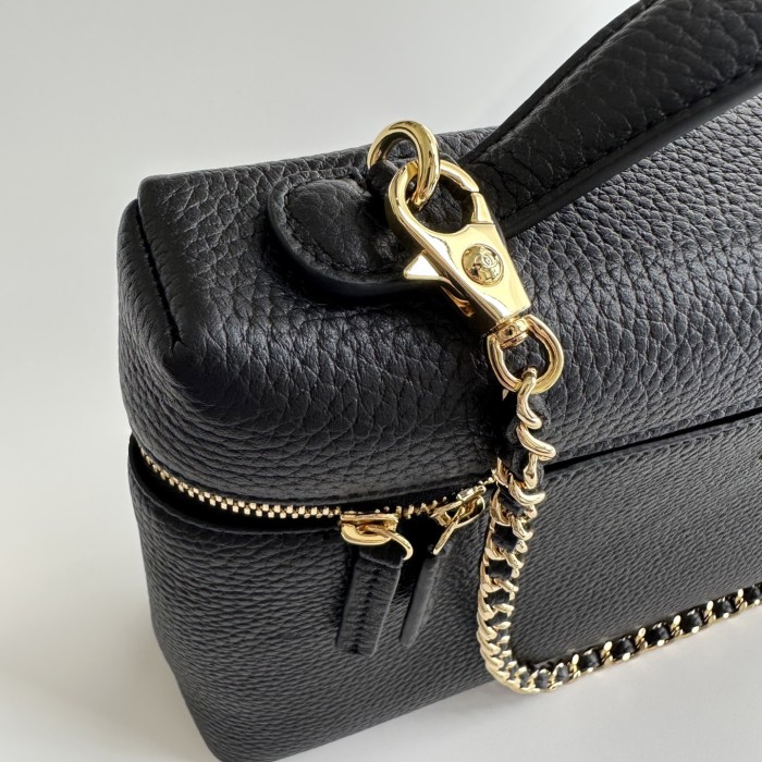 Chanel Shoulder Bag 005 YD087 28cm