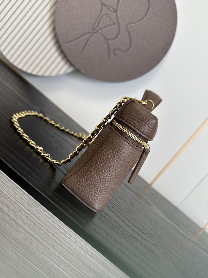 Chanel Shoulder Bag 003 YD086 19cm