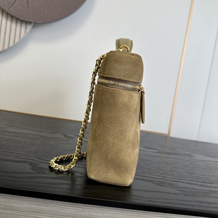 Chanel Shoulder Bag 016 YD086 29cm