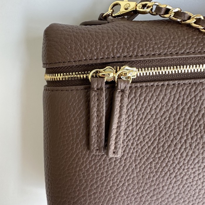 Chanel Shoulder Bag 004 YD007 23cm