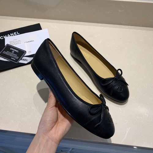 Chanel Casual shoes 041 HL012