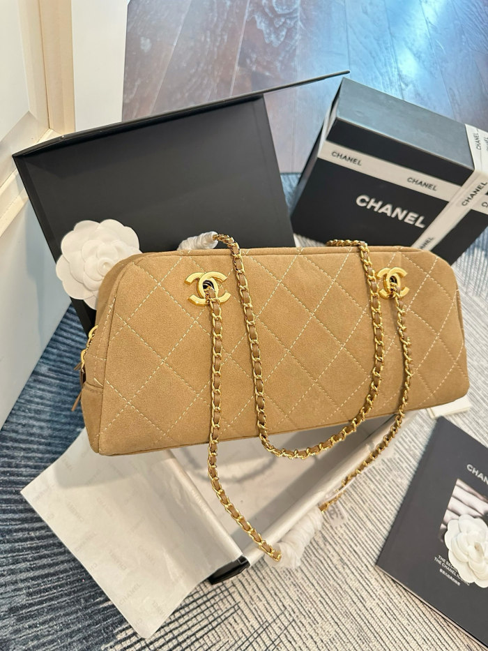 Chanel 26A Shoulder Bag 169 DB081 31cm