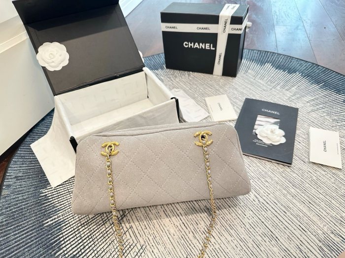 Chanel 26A Shoulder Bag 169 DB081 31cm
