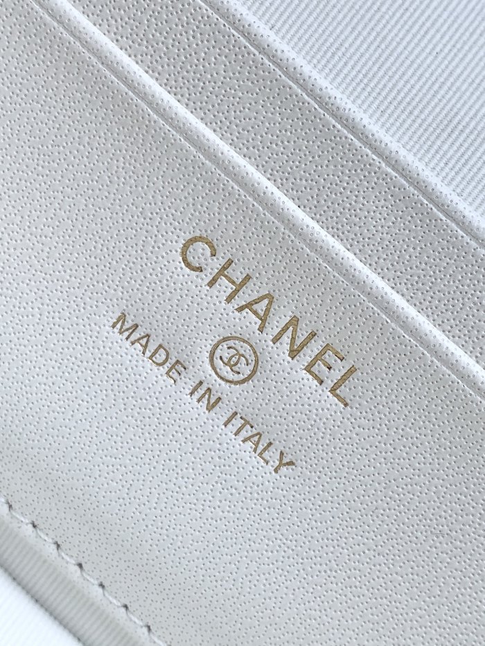 Chanel Shoulder Bag 028 YD087 19.5cm